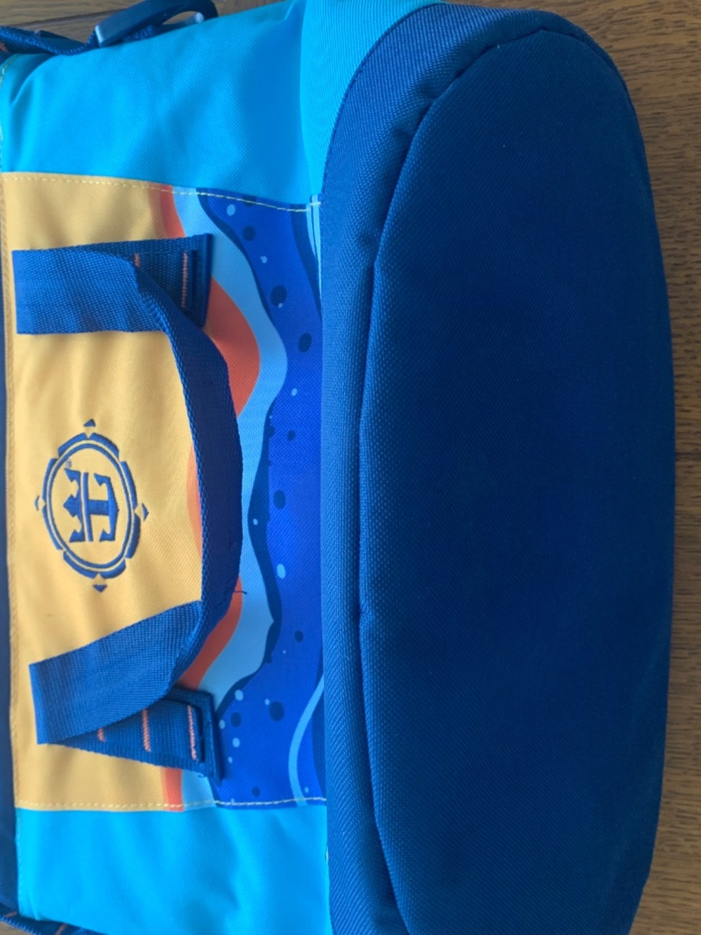 Royal Caribbean insulated cooler bag - Picture 4 of 6